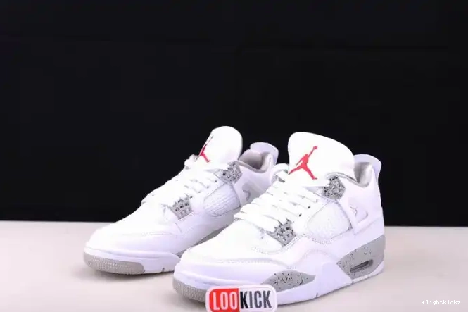 4 CT8527-100 White Retro Oreo Jordan (2021) 0506